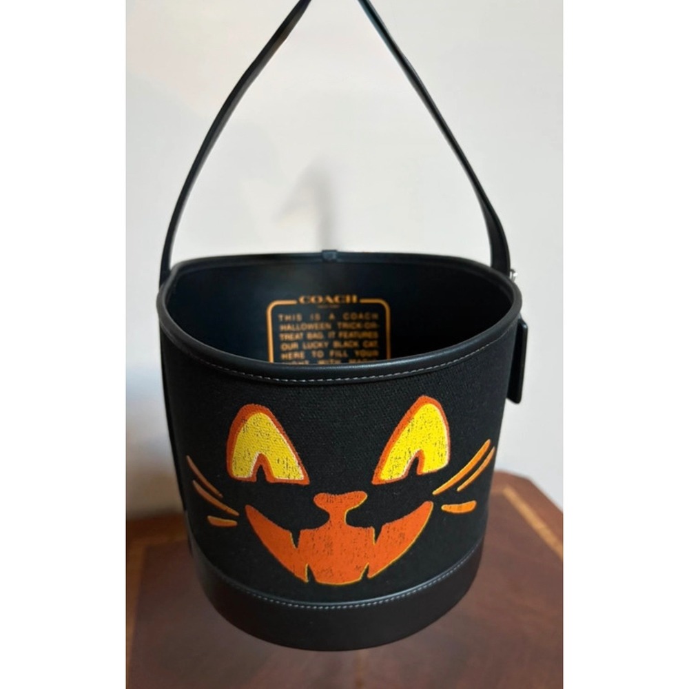 Coach Halloween Trick or Treat Bucket Bag Black Cat Canvas Leather NWOT - Picture 4 of 7